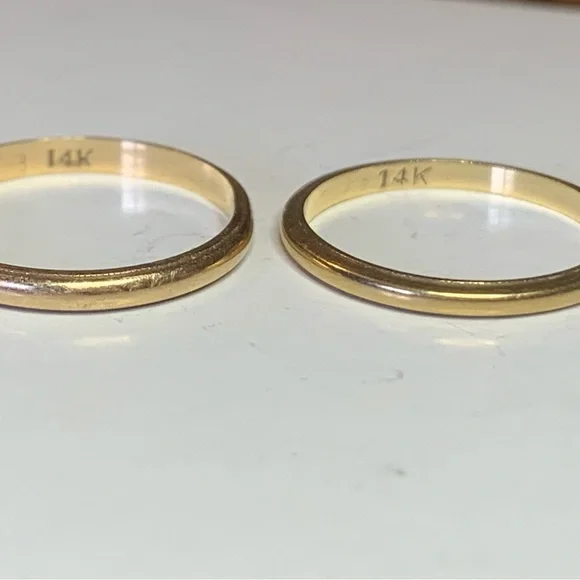 14K Gold Women's Ring Set. Stacker rings! - Picture 1 of 10